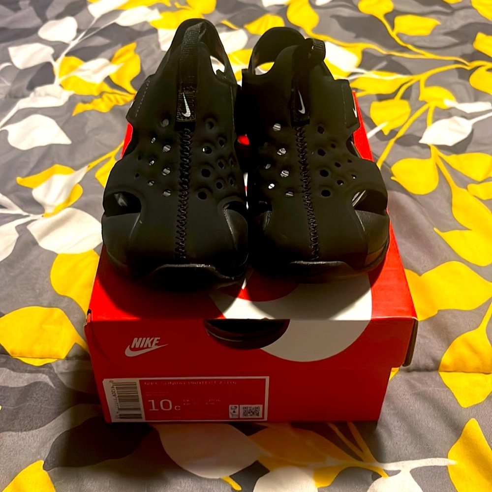 Black Nike Sandals for Toddler Size 10c